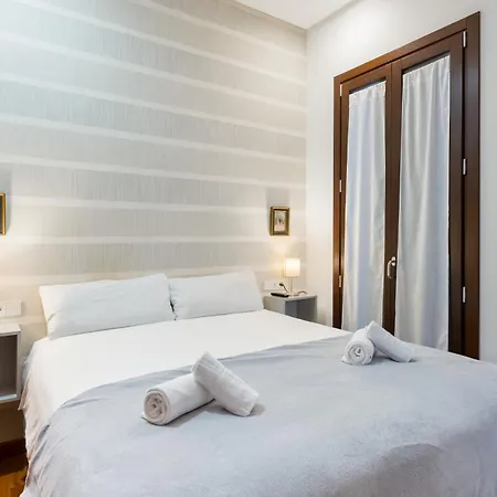 Appartement Attic With Terrace- 1bd 1bth- Corral Del Rey *