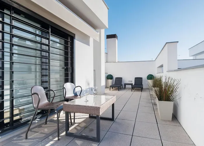 Apartment Attic With Privace Terrace By The Cathedral *