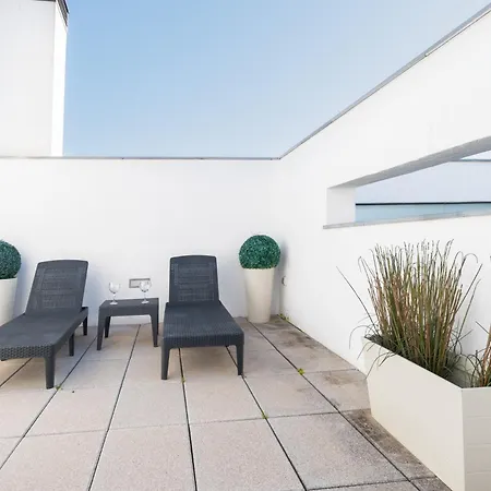 Attic With Terrace- 1bd 1bth- Corral Del Rey * Siviglia